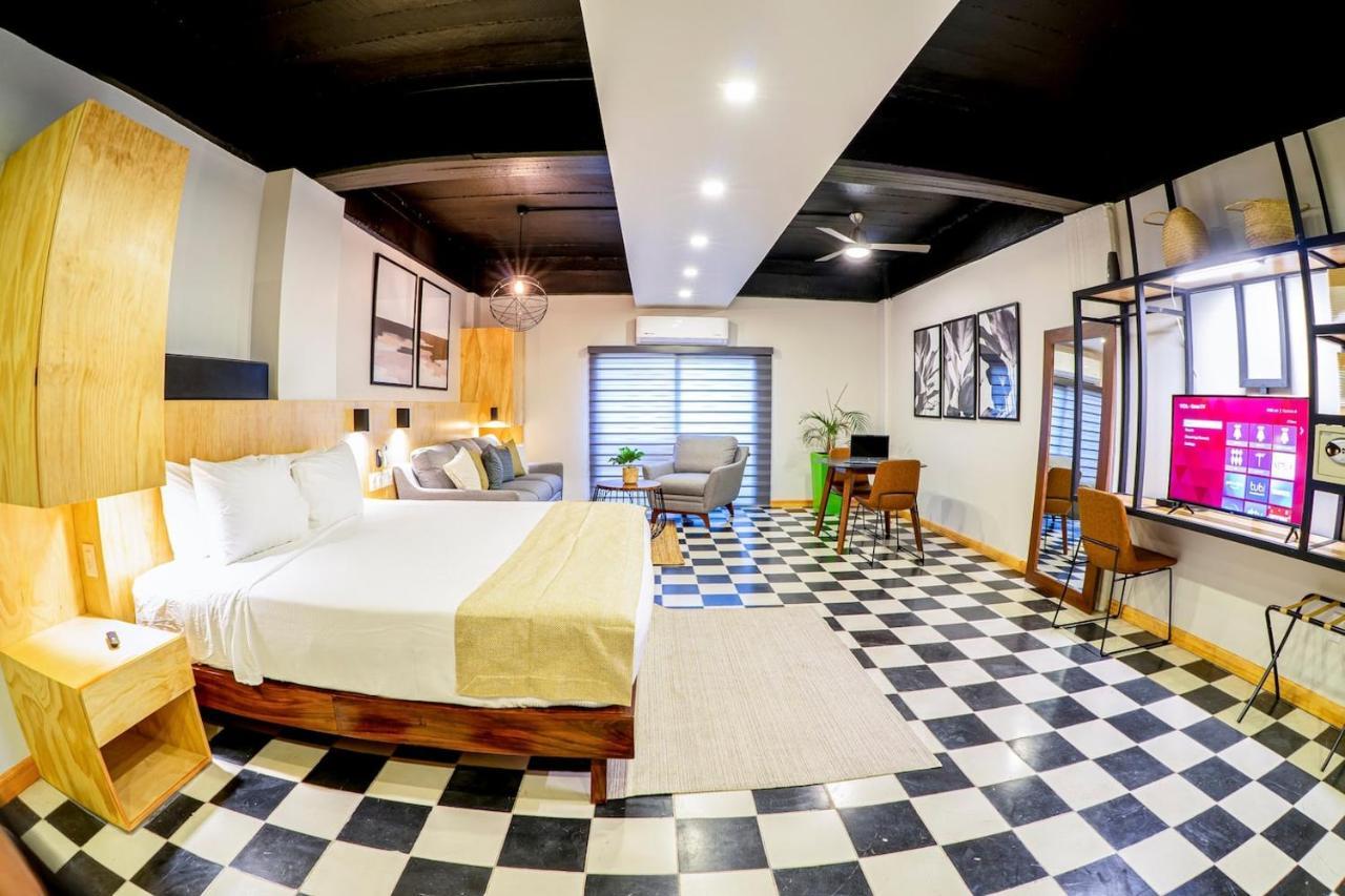 Joint Boutique Hotel Zona Romantica Пуэрто-Вальярта Экстерьер фото