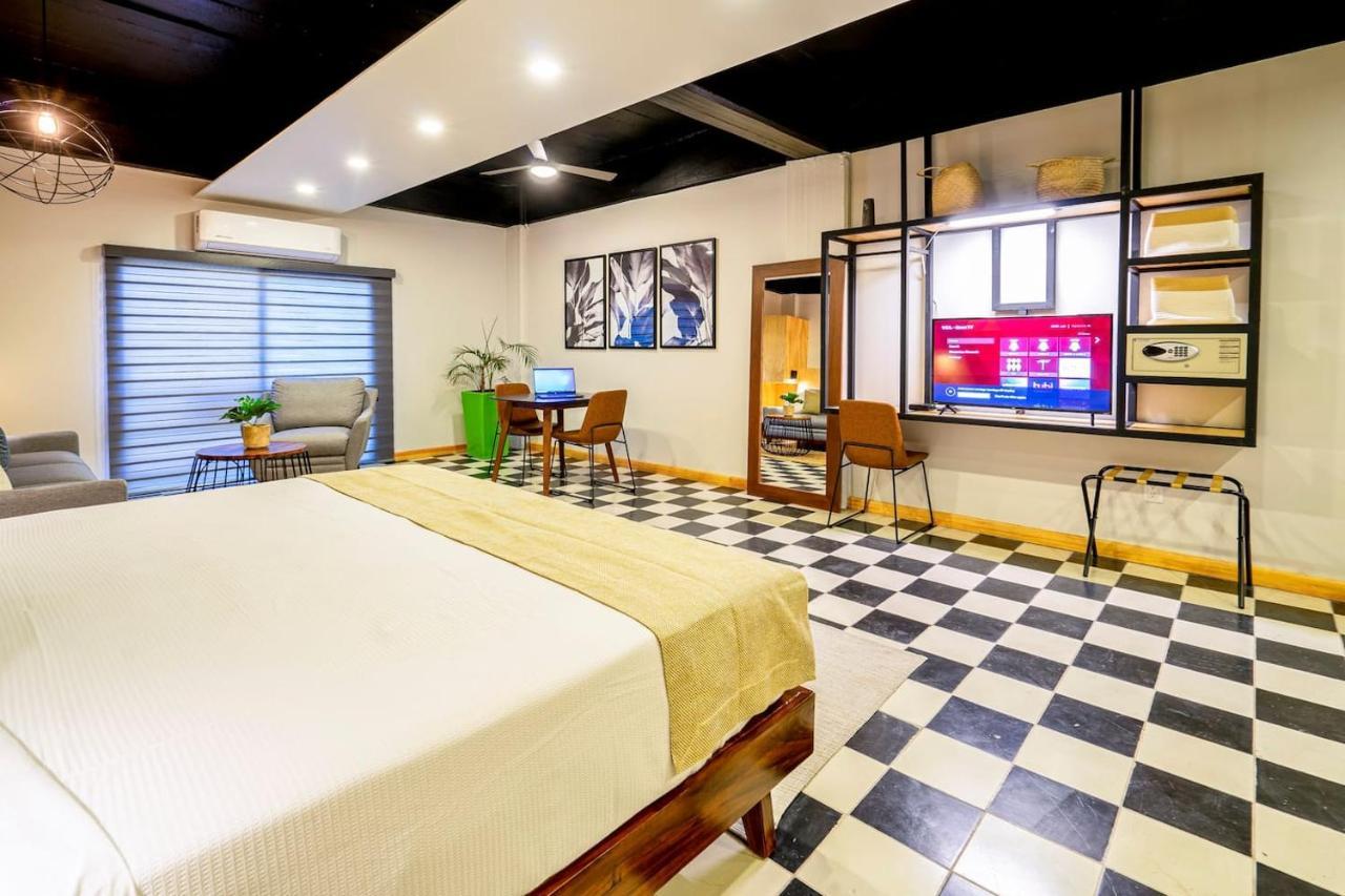 Joint Boutique Hotel Zona Romantica Пуэрто-Вальярта Экстерьер фото